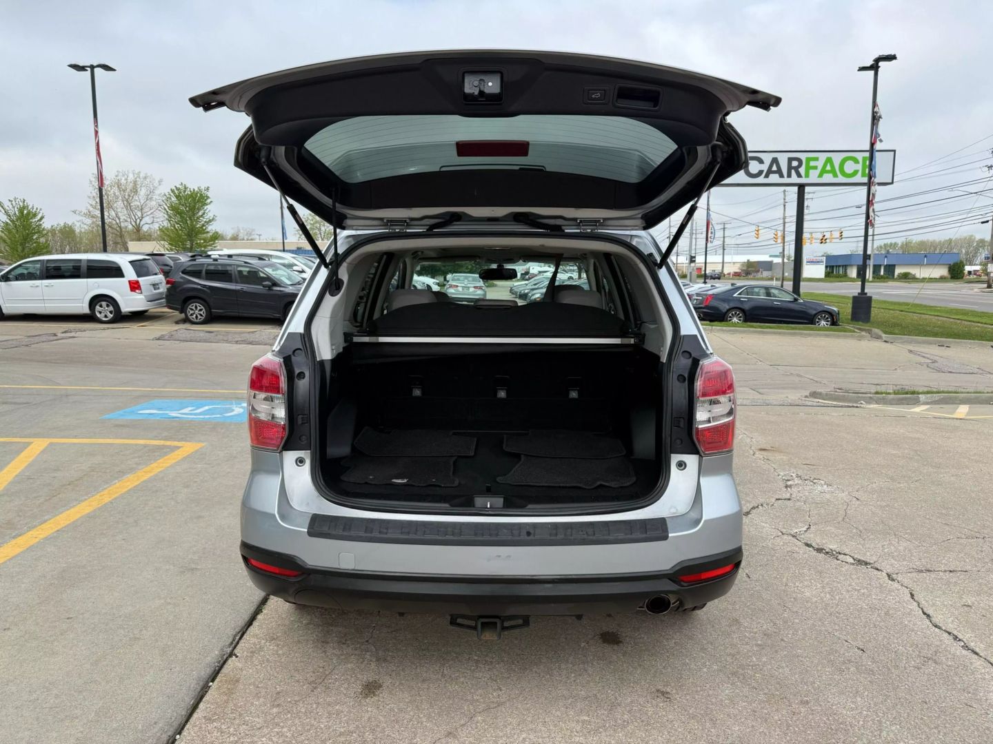 2014 Subaru Forester - Image 10