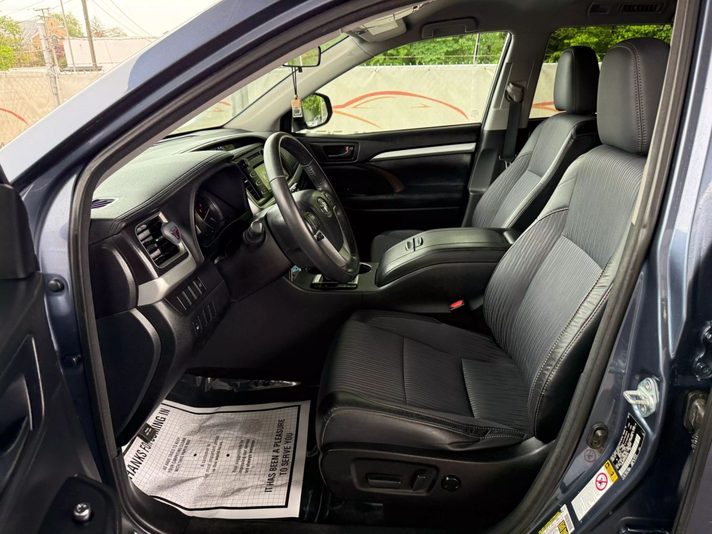 2015 Toyota Highlander - Image 15