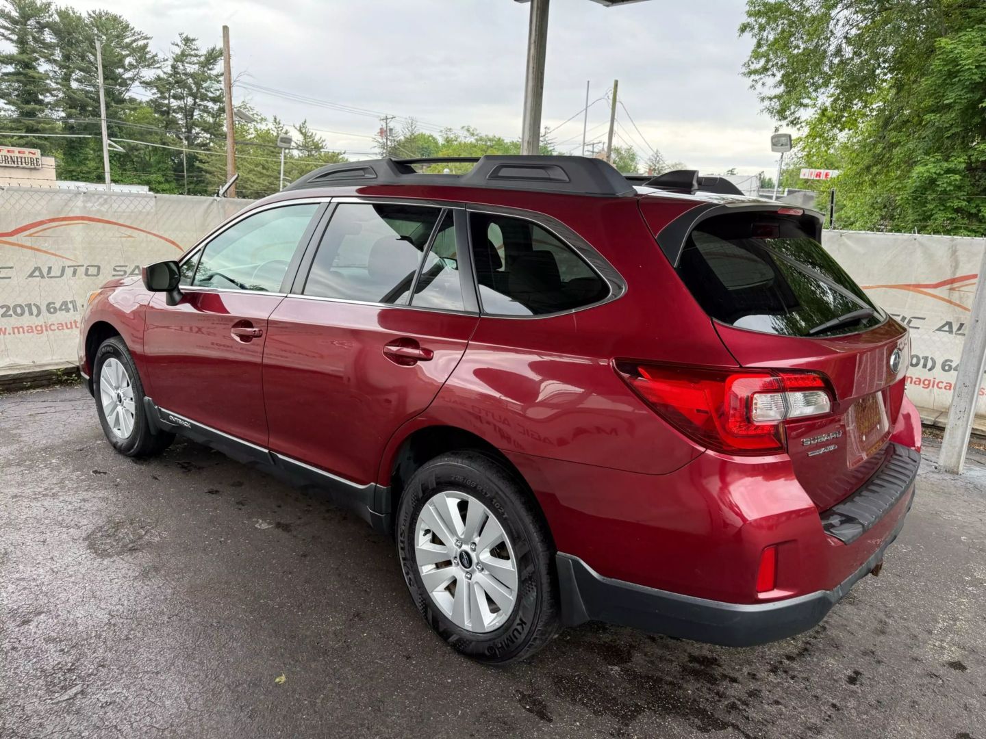 2017 Subaru Outback - Image 13