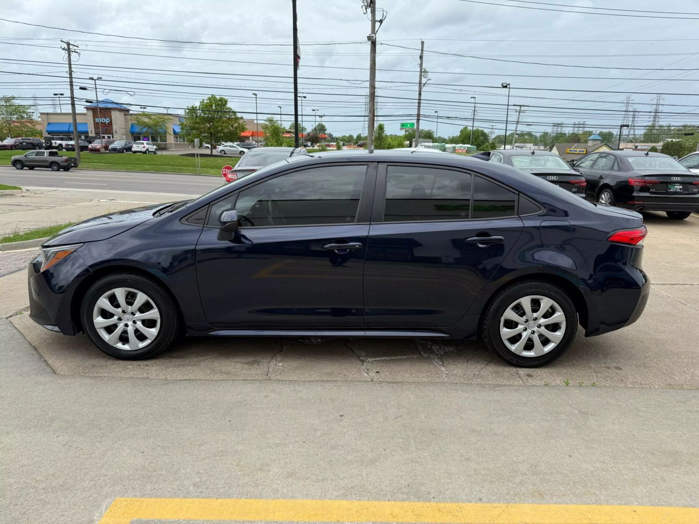 2022 Toyota Corolla - Image 6