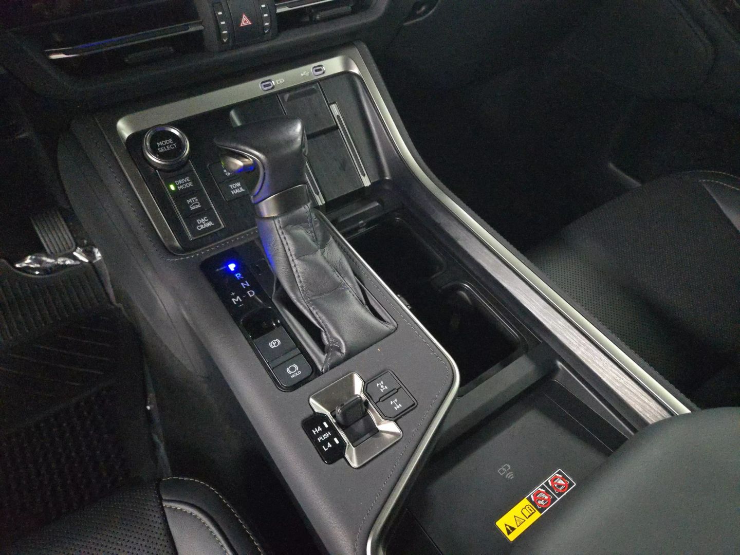 2024 Lexus Gx - Image 16