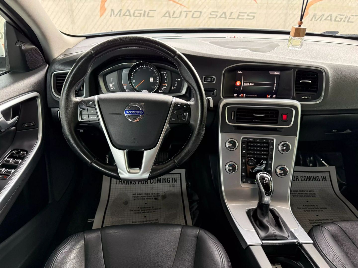 2017 Volvo S60 - Image 33