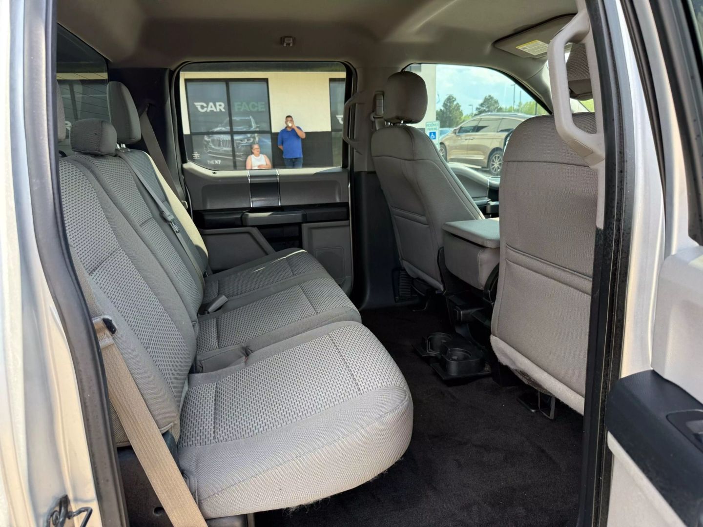 2015 Ford F150 Supercrew Cab - Image 21