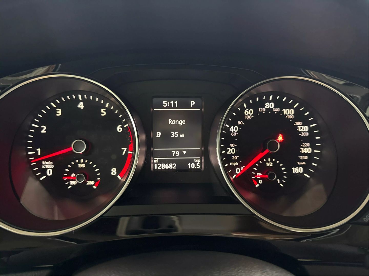 2016 Volkswagen Jetta - Image 34