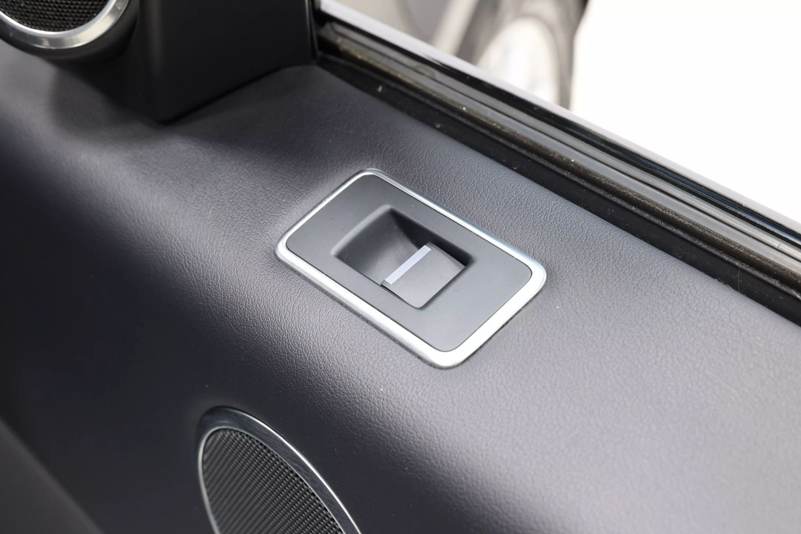 2016 Land Rover Range Rover - Image 98