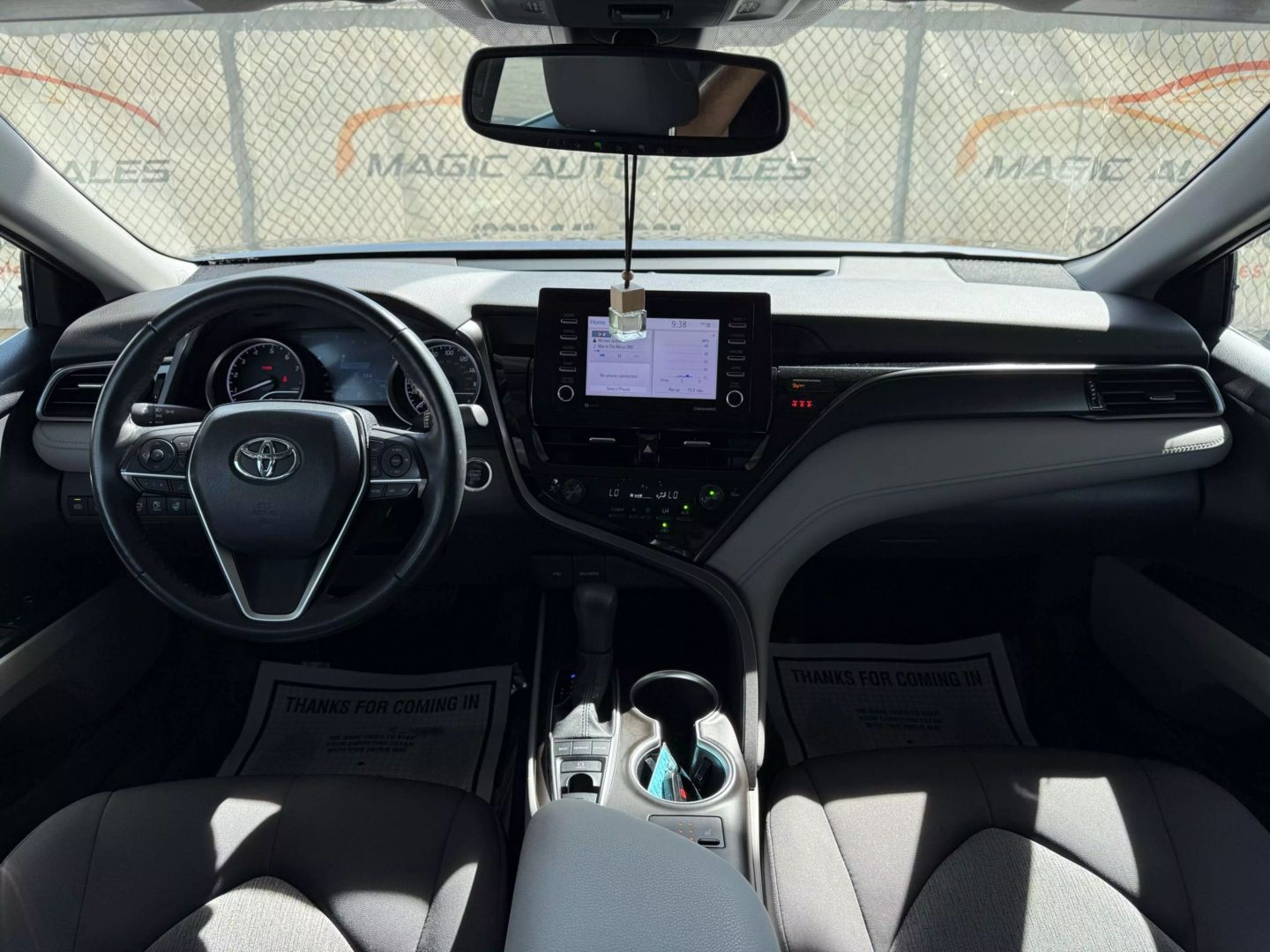 2023 Toyota Camry - Image 27