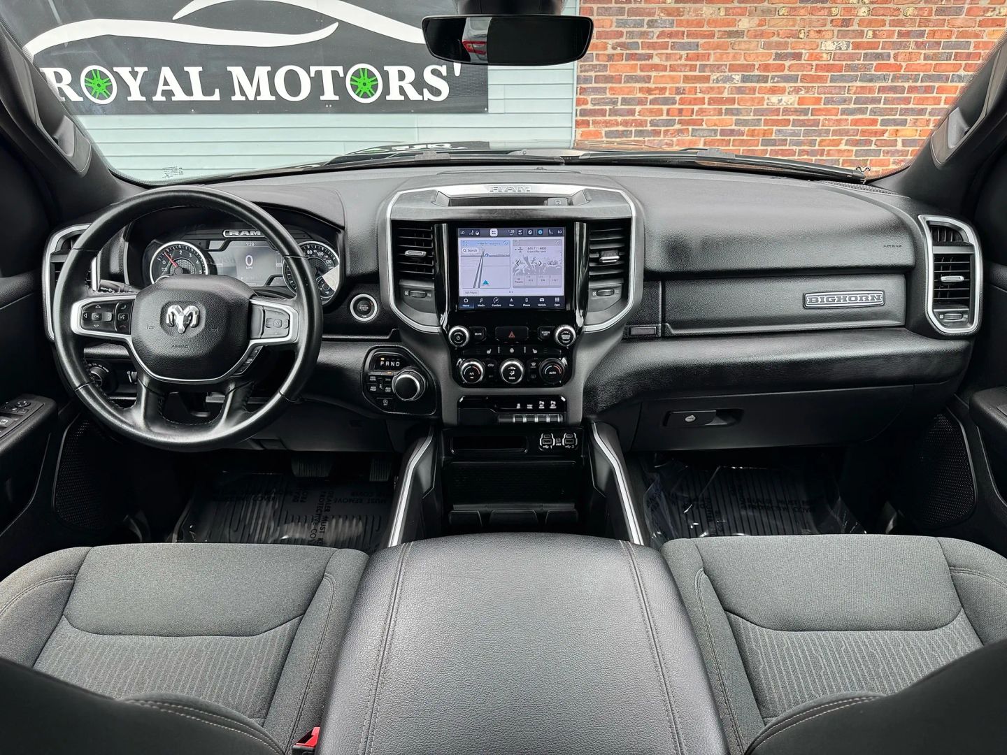 2022 Ram 1500 Crew Cab - Image 23