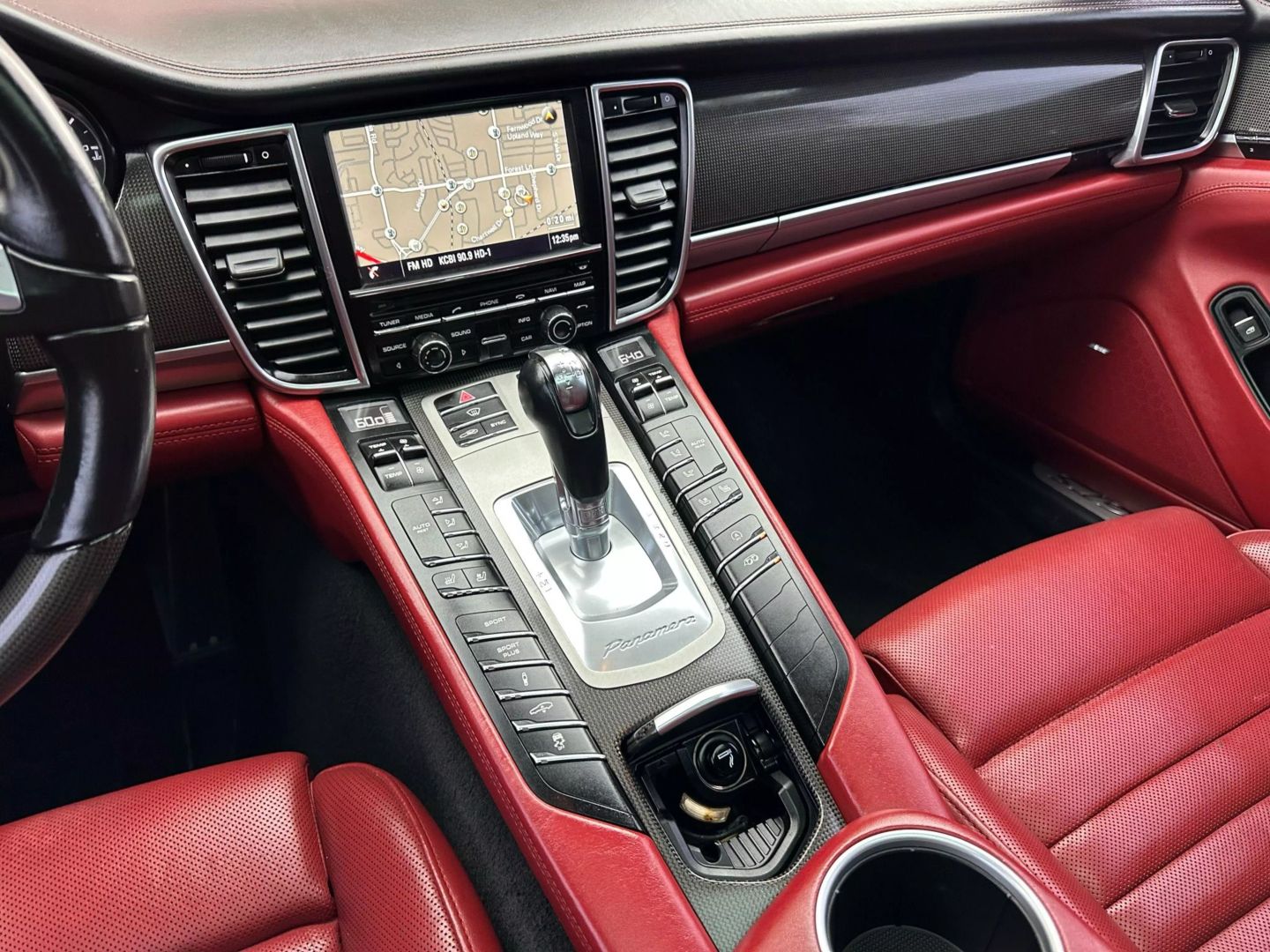 2014 Porsche Panamera - Image 69