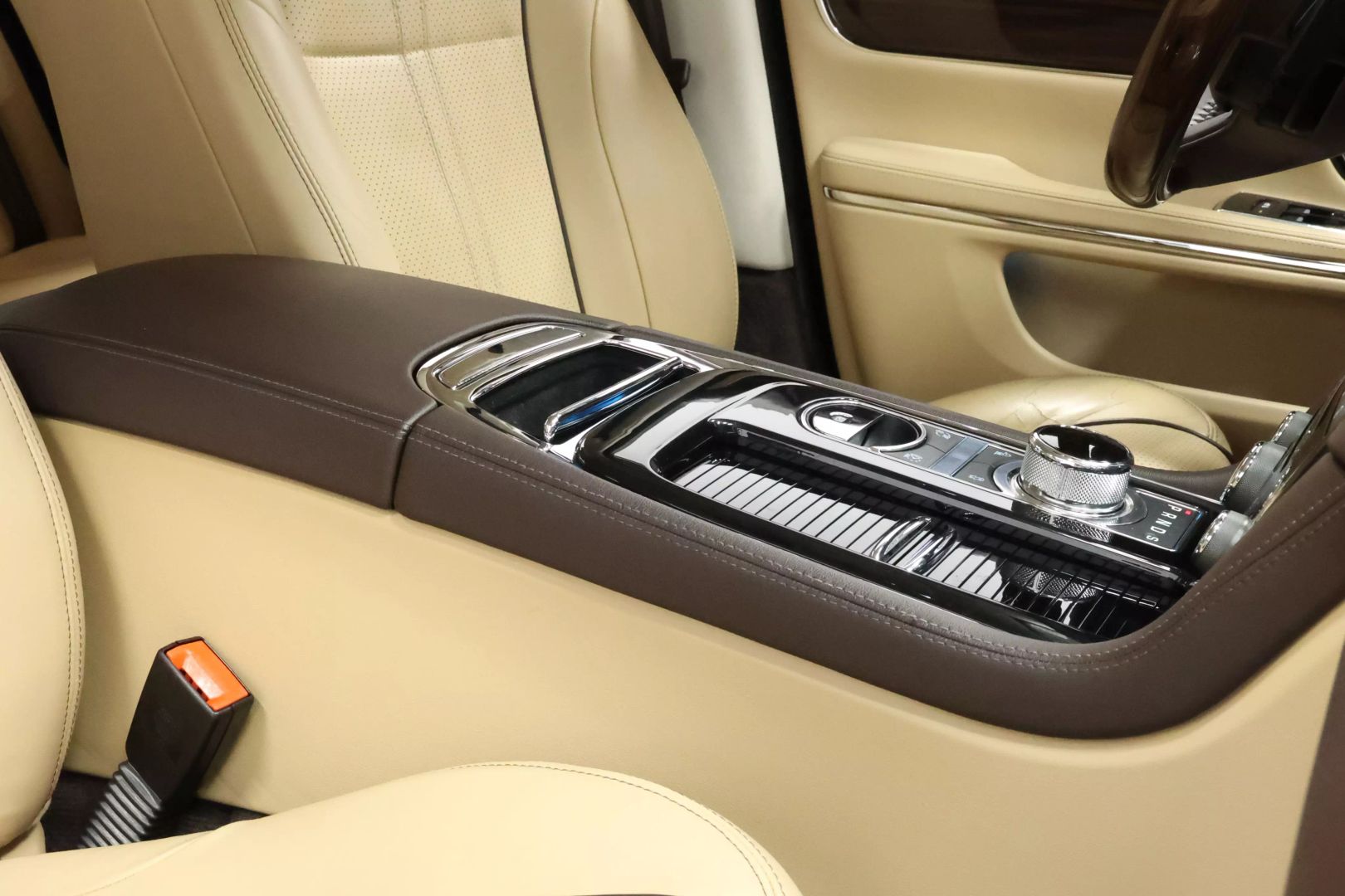 2017 Jaguar Xj - Image 89