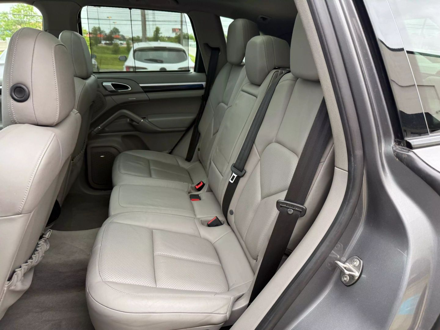 2013 Porsche Cayenne - Image 22