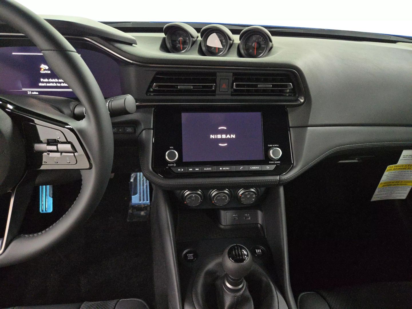 2024 Nissan Z - Image 13