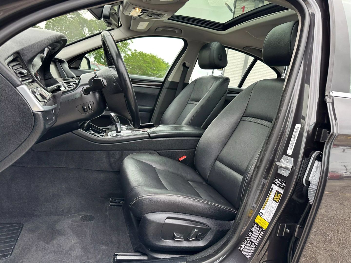 2014 Bmw 5 Series - Image 13