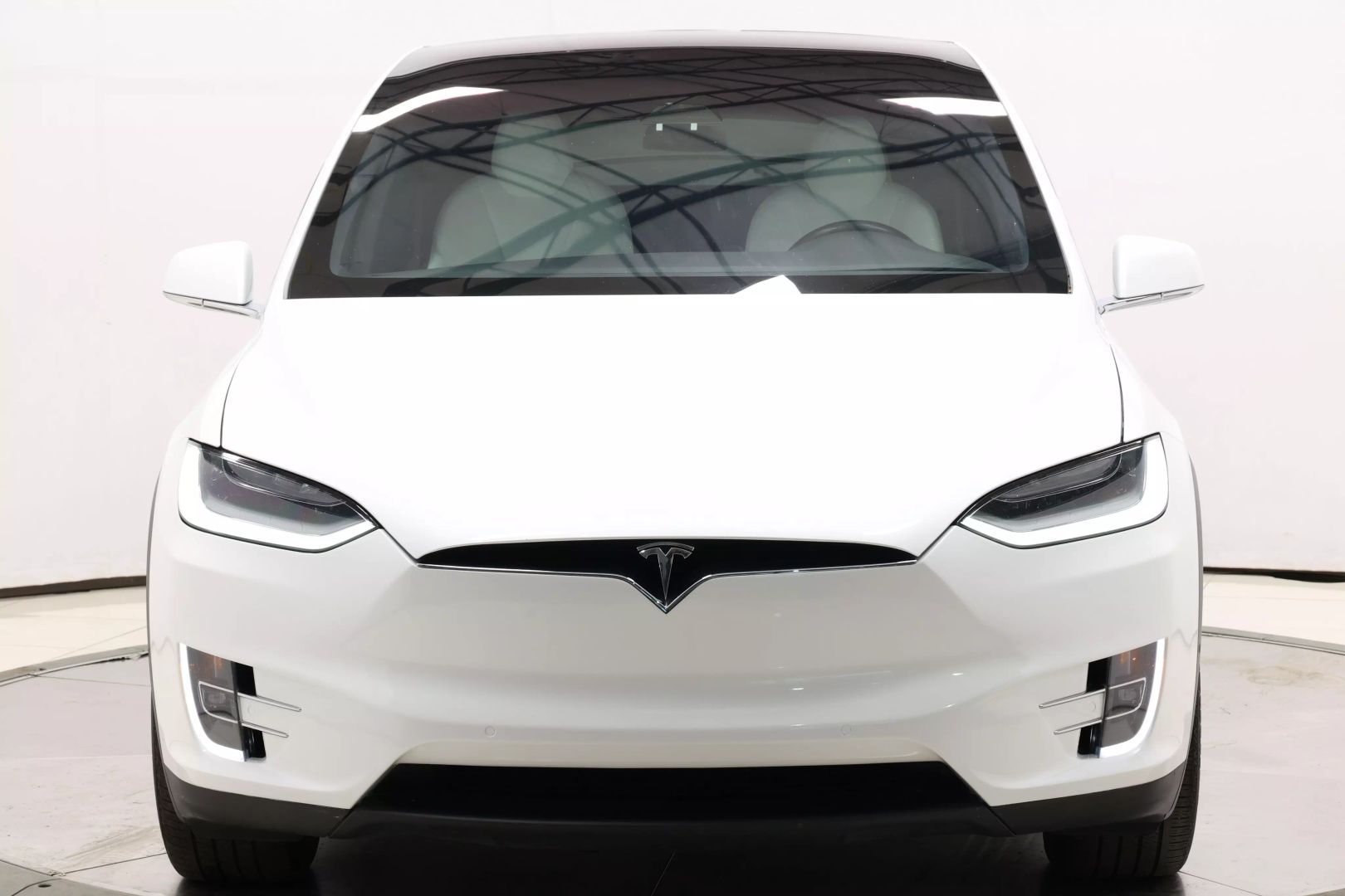 2020 Tesla Model X - Image 120