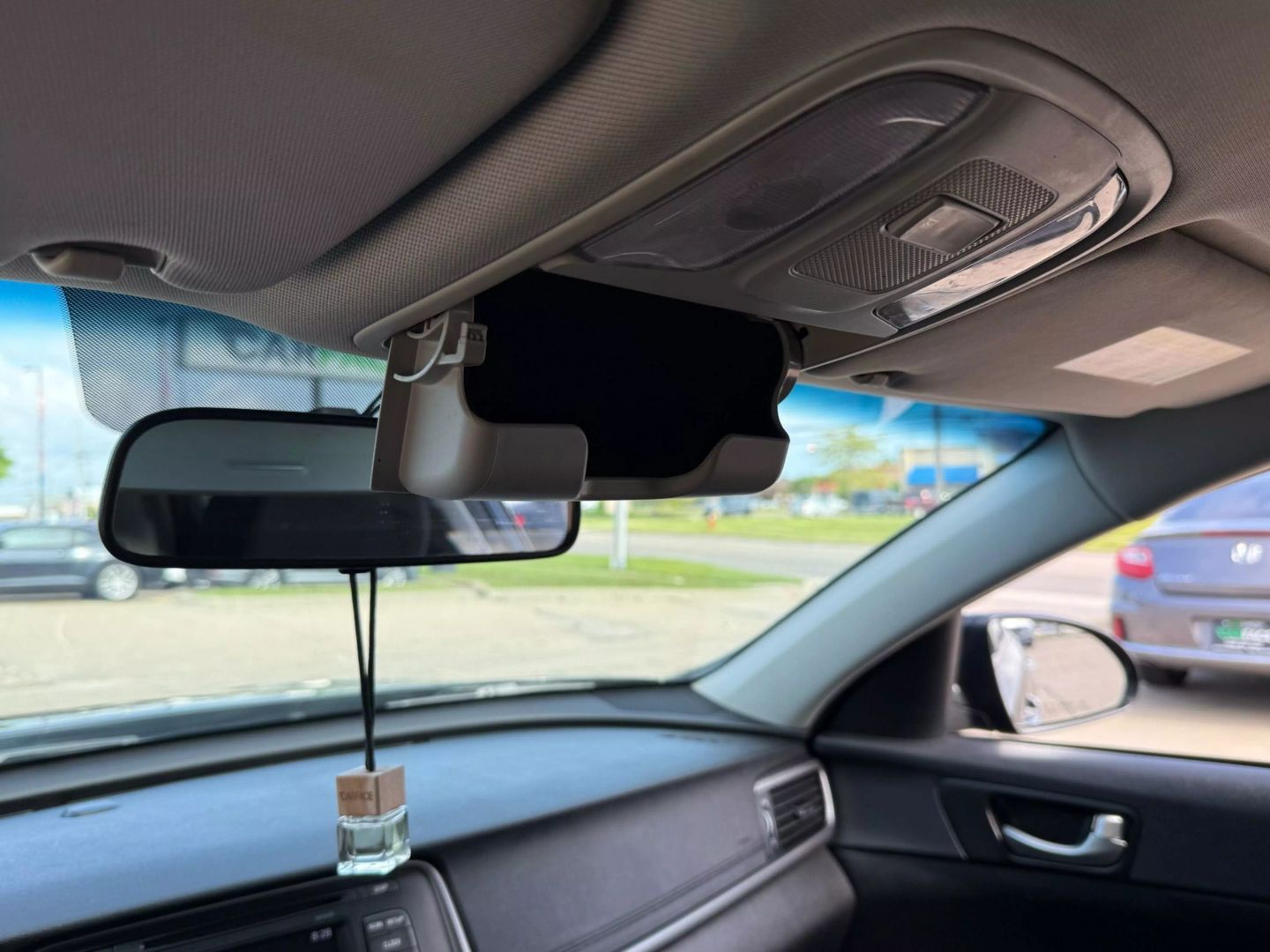 2016 Kia Optima - Image 39