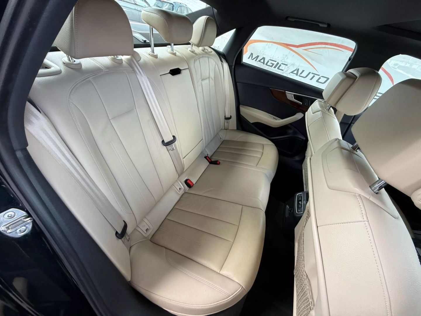 2017 Audi A4 - Image 23