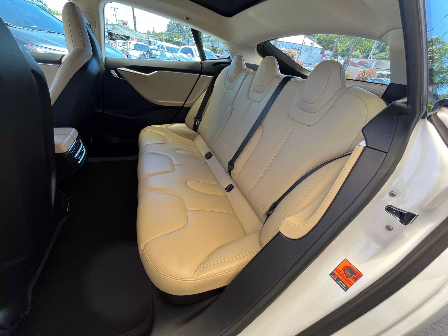 2014 Tesla Model S  Vin: 5yjsa1s11efp57144 Stock Id: P57144 - Image 17