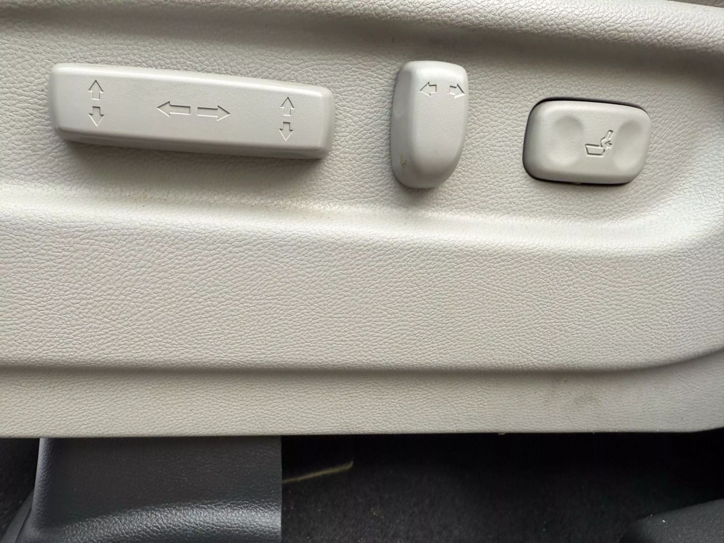 2016 Honda Pilot - Image 19