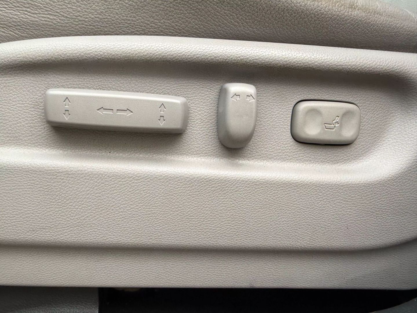 2016 Honda Pilot - Image 22