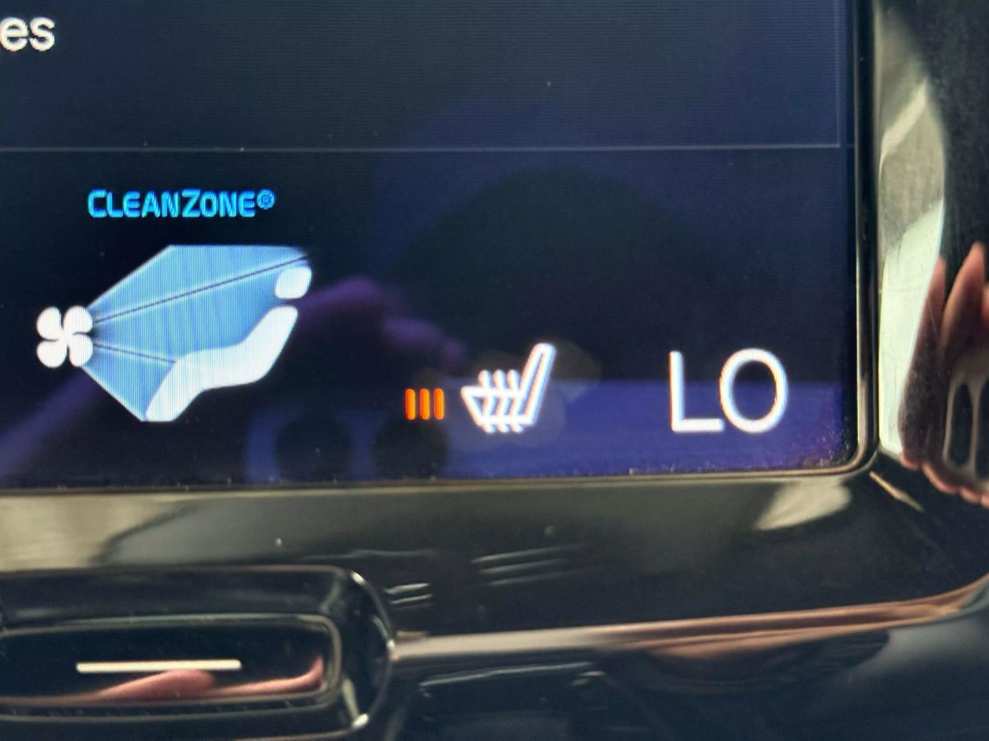 2018 Volvo Xc60 - Image 31