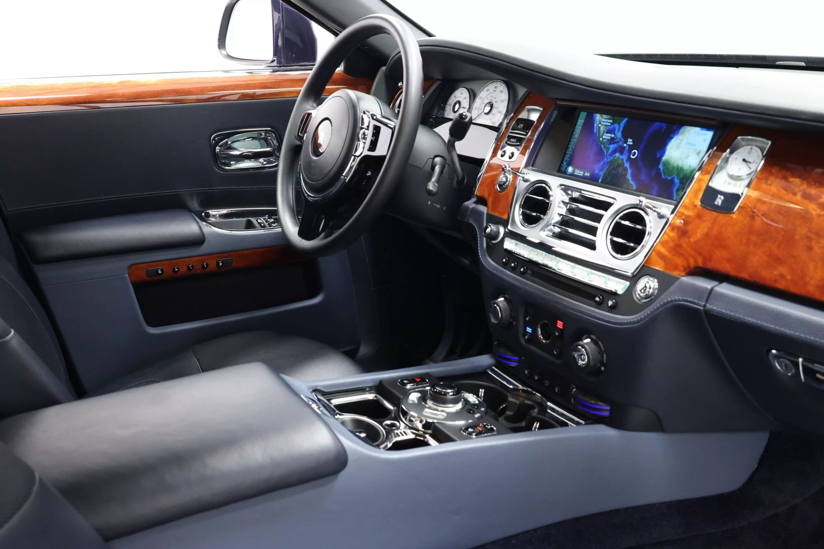 2012 Rolls-royce Ghost - Image 112