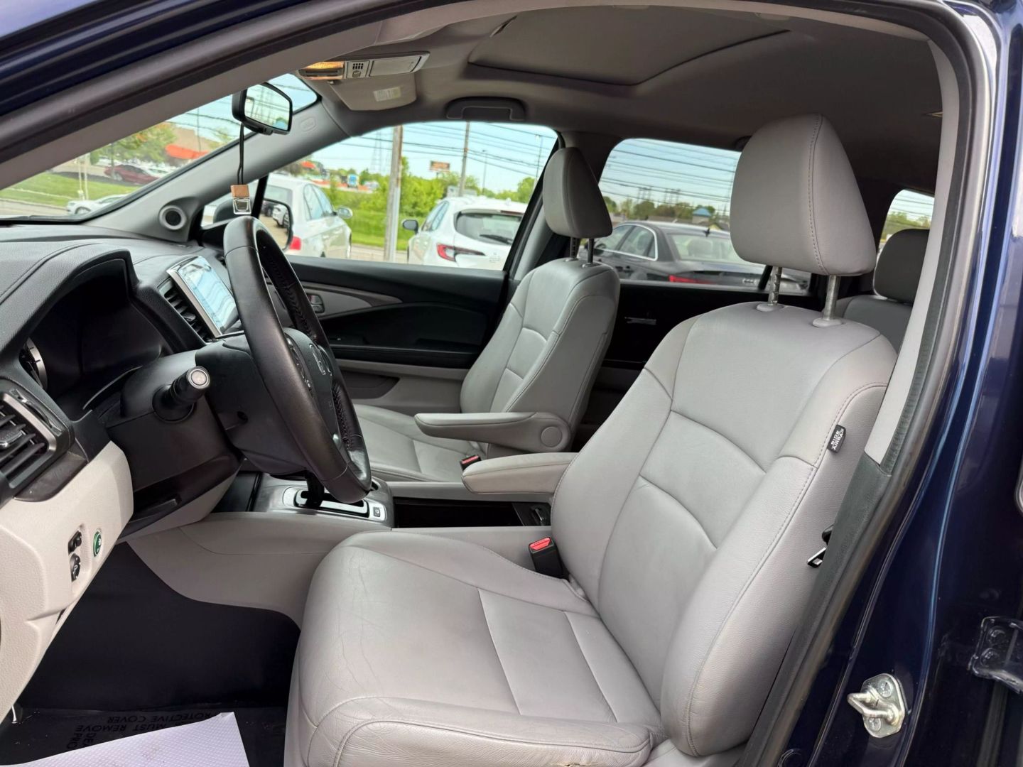 2016 Honda Pilot - Image 18