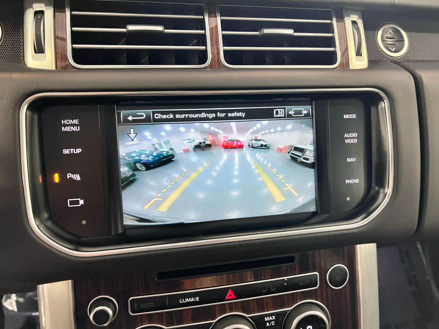 2015 Land Rover Range Rover Hse Sport Utility 4d - Image 26