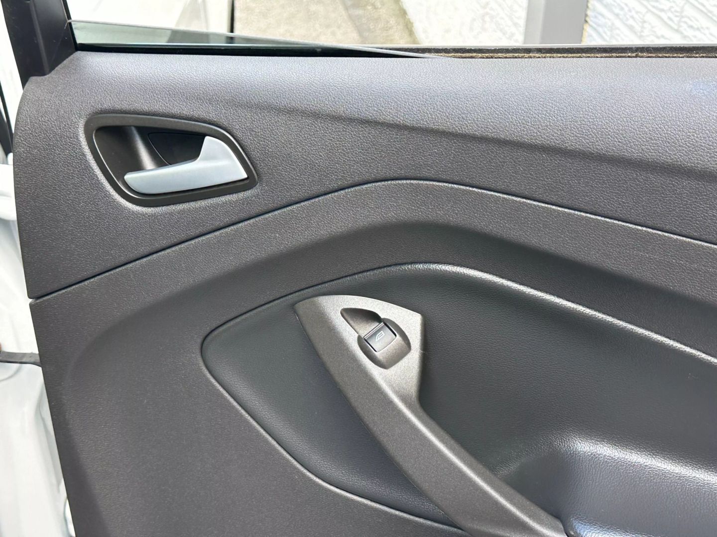 2018 Ford Escape - Image 22