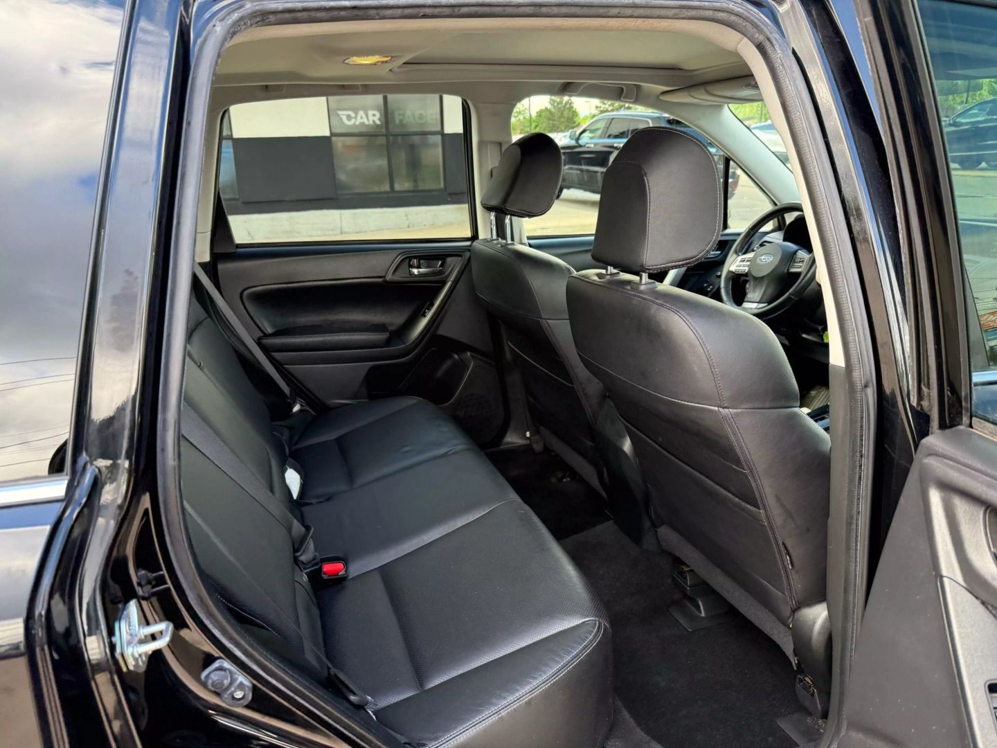 2015 Subaru Forester - Image 24
