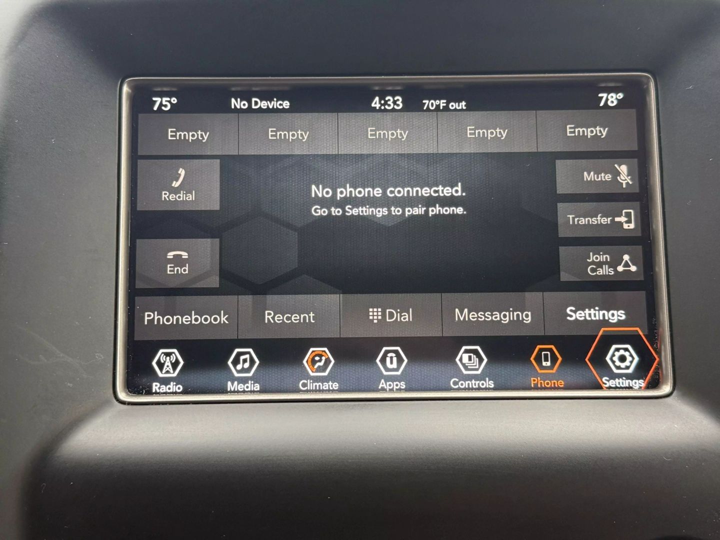 2021 Jeep Grand Cherokee - Image 39