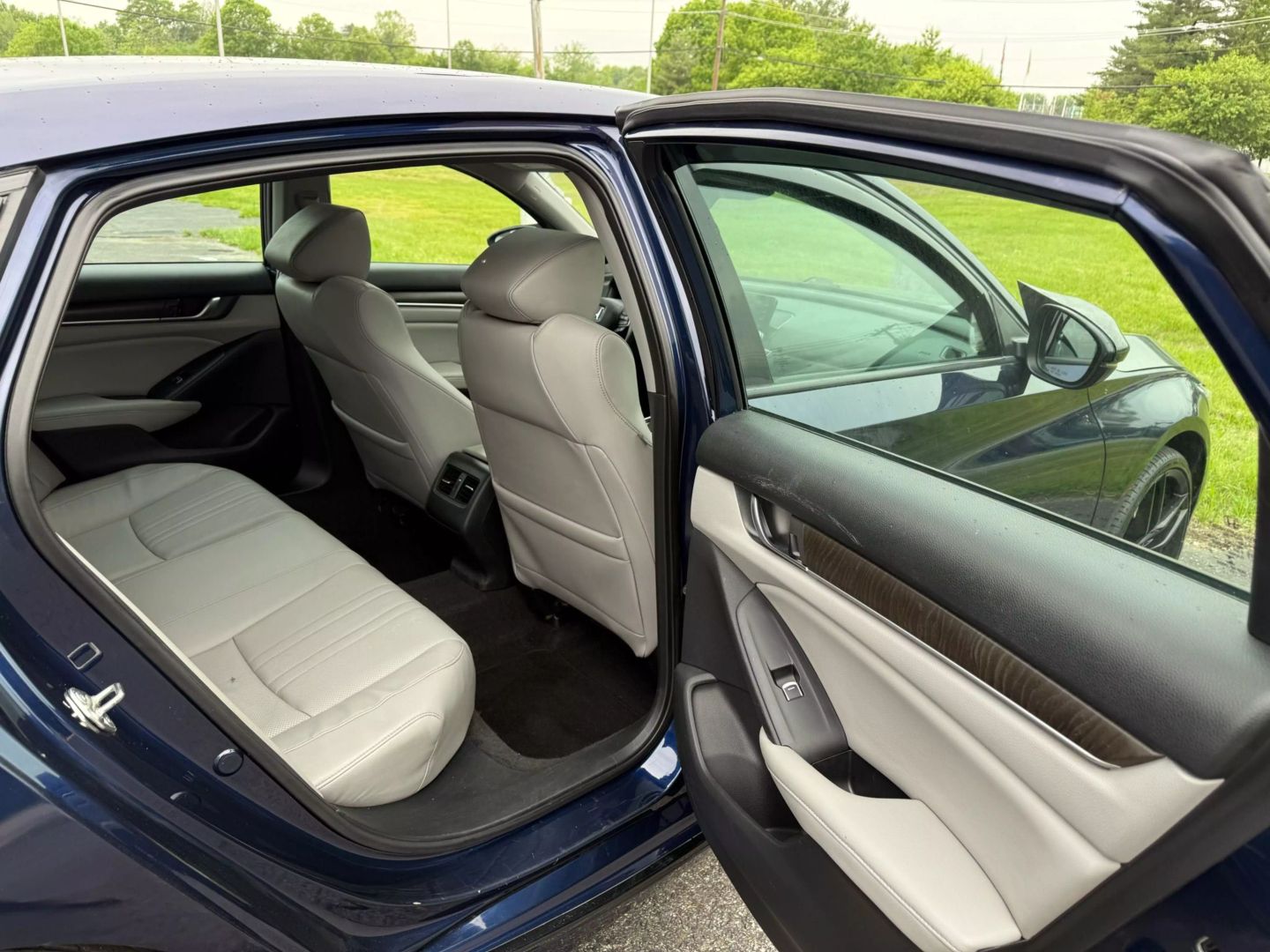 2018 Honda Accord - Image 21