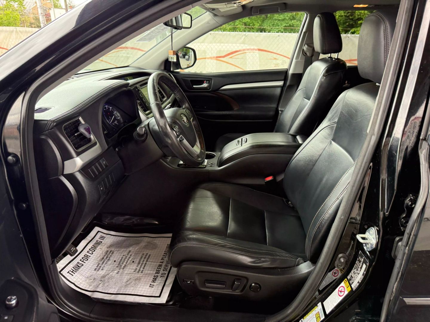 2015 Toyota Highlander - Image 15