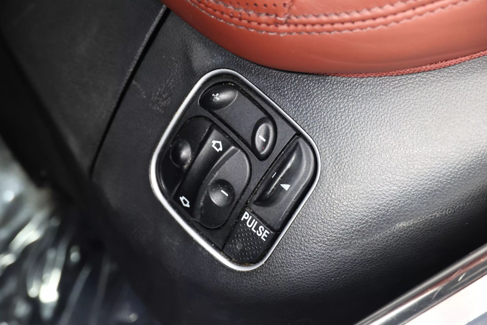 2009 Mercedes-benz Sl-class - Image 17