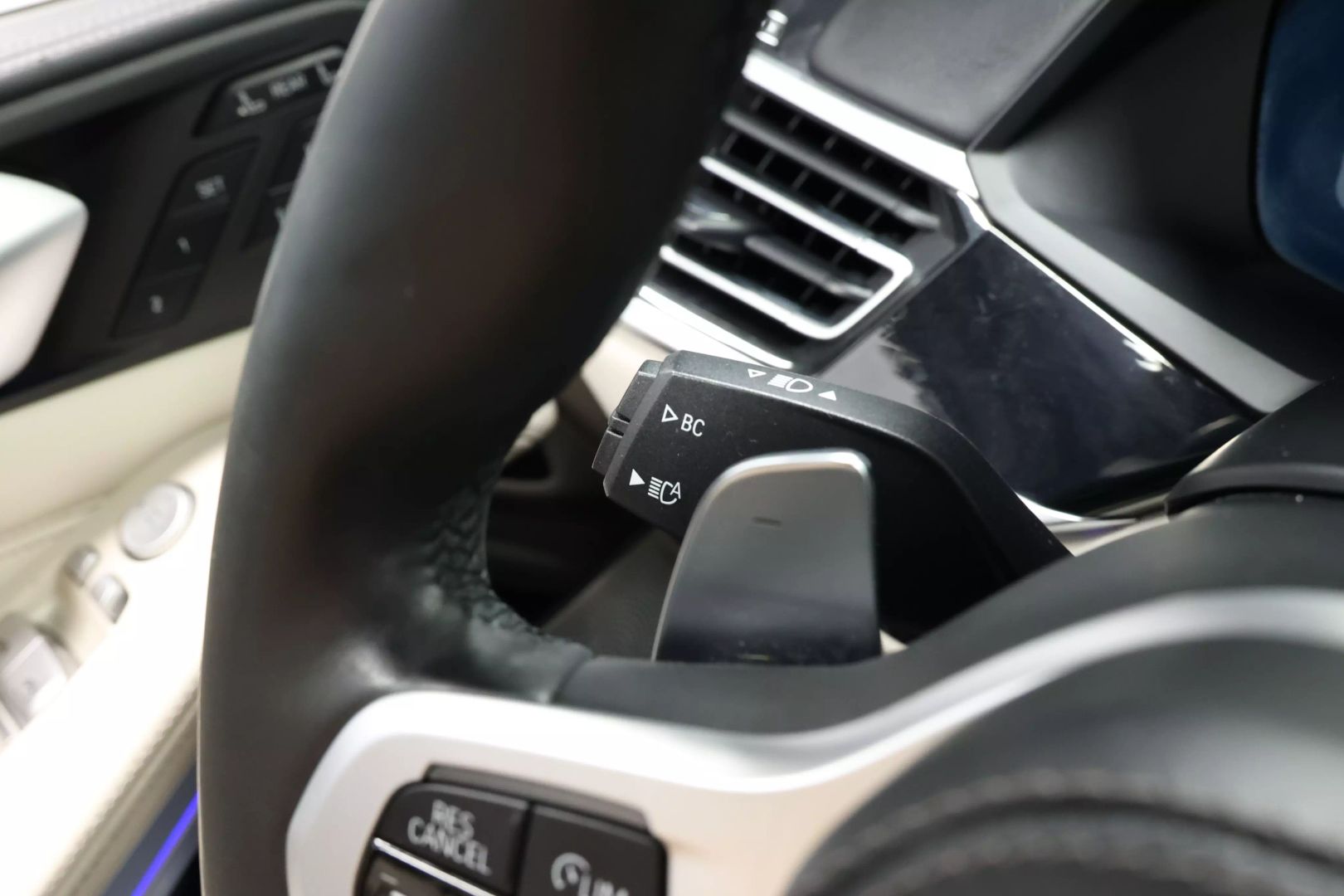 2019 Bmw X7 - Image 25