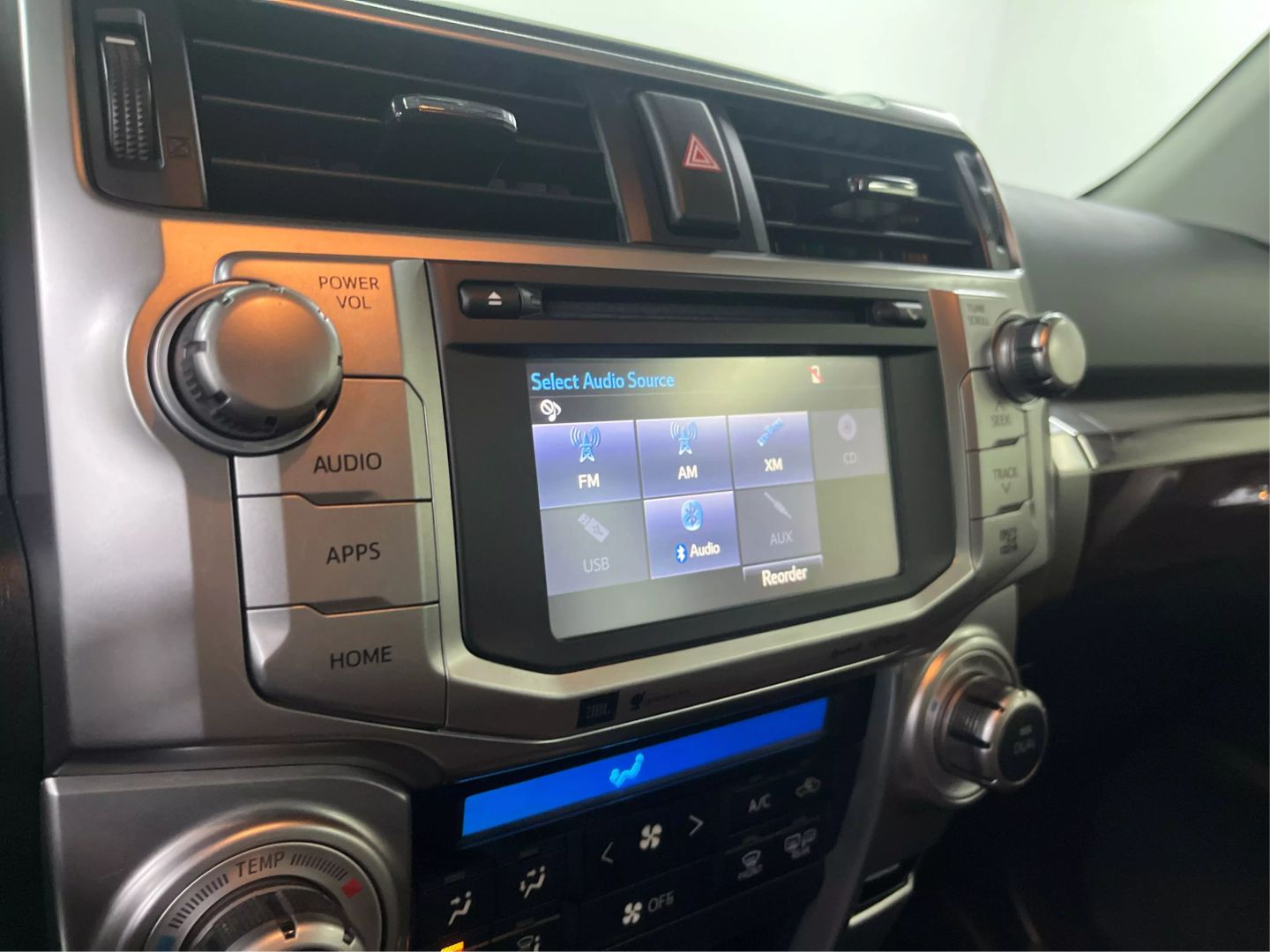 2019 Toyota 4runner - Image 28
