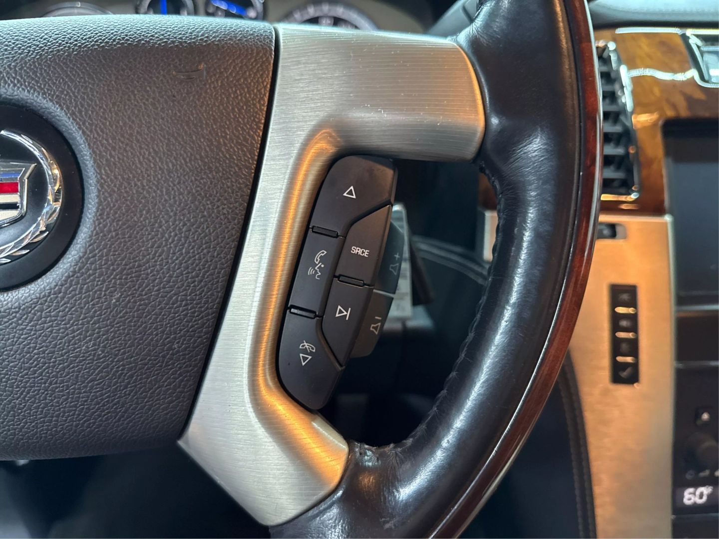 2013 Cadillac Escalade - Image 24