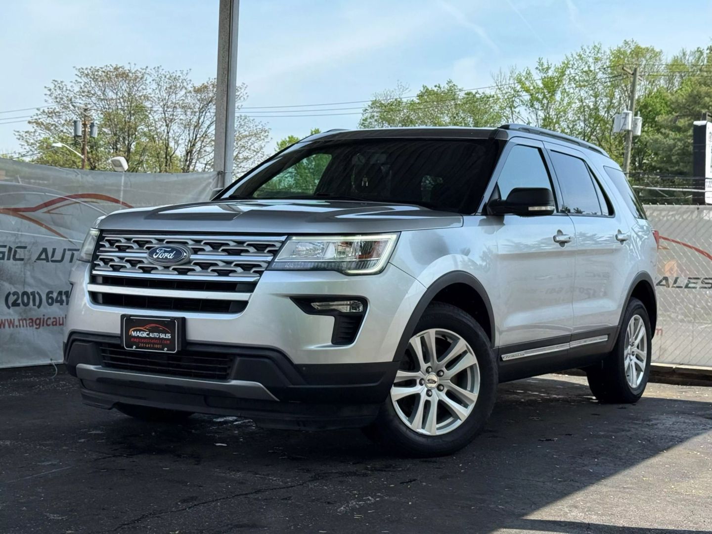 2019 Ford Explorer - Image 1
