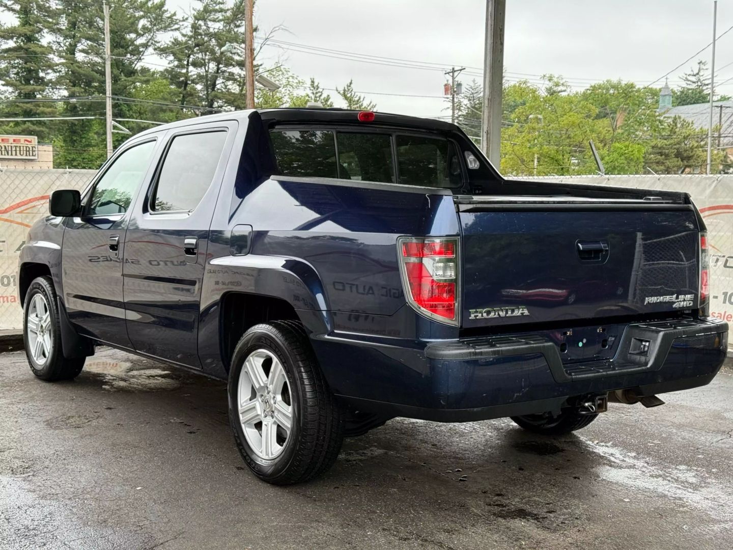 2014 Honda Ridgeline - Image 9