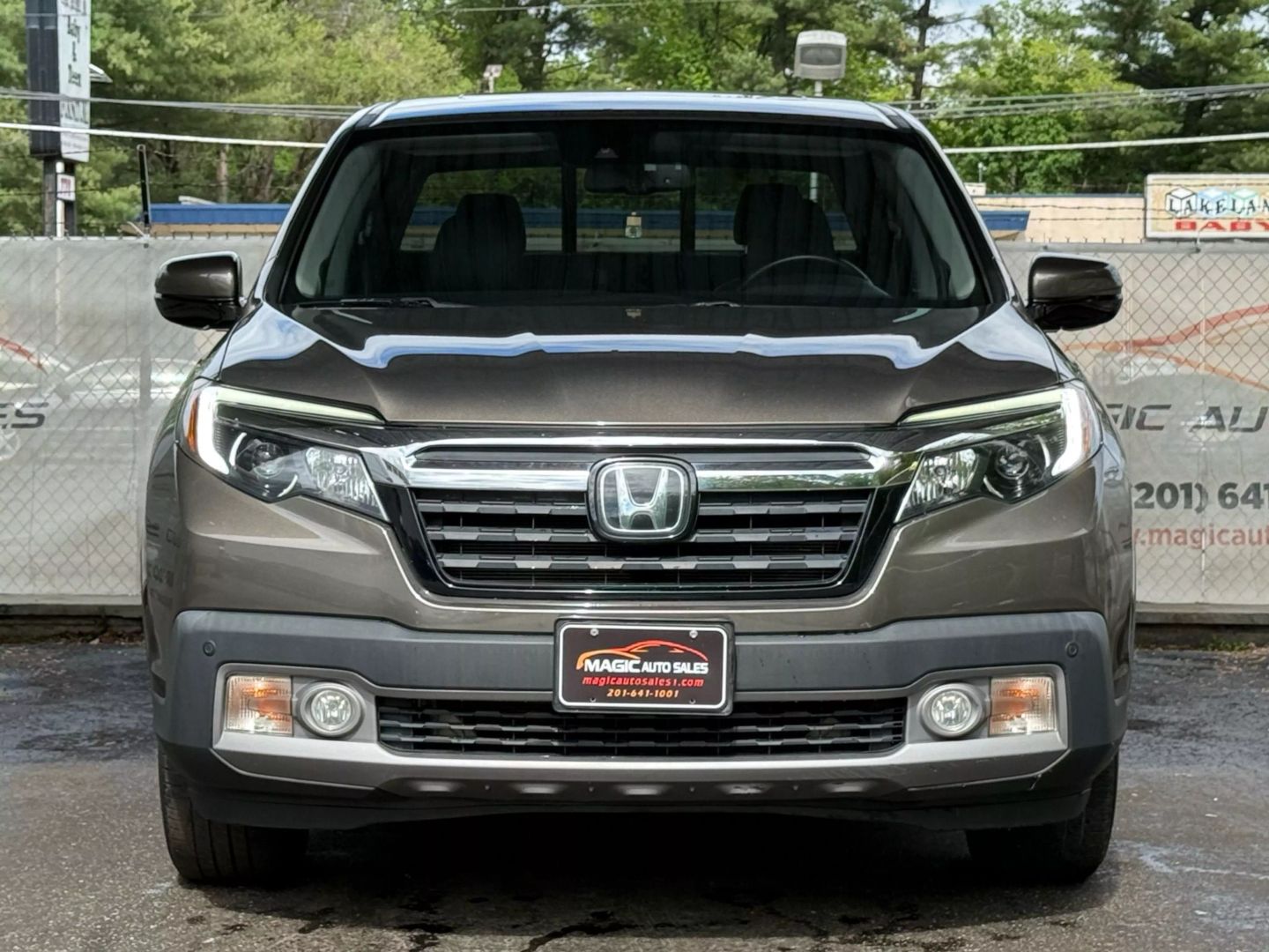 2020 Honda Ridgeline - Image 5