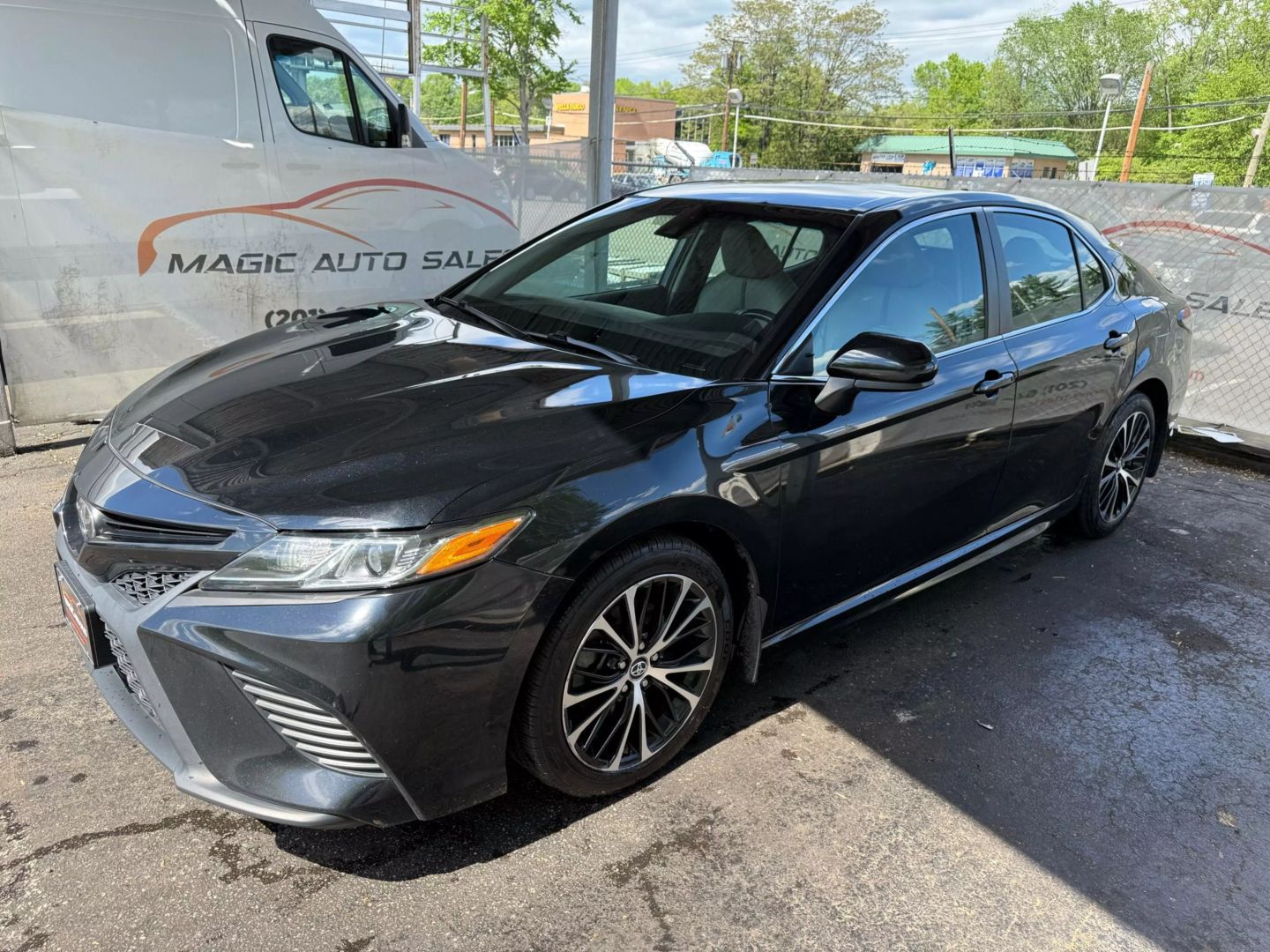2019 Toyota Camry - Image 8