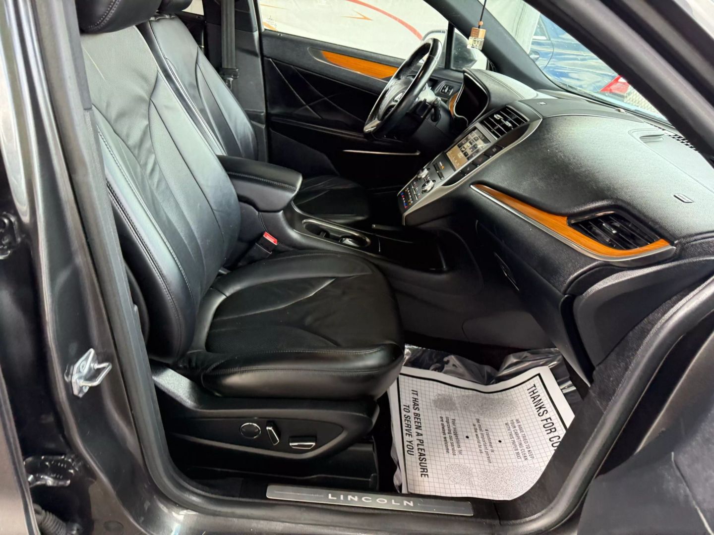 2017 Lincoln Mkc - Image 25