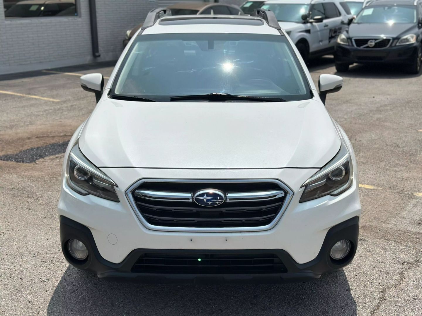 2018 Subaru Outback - Image 16