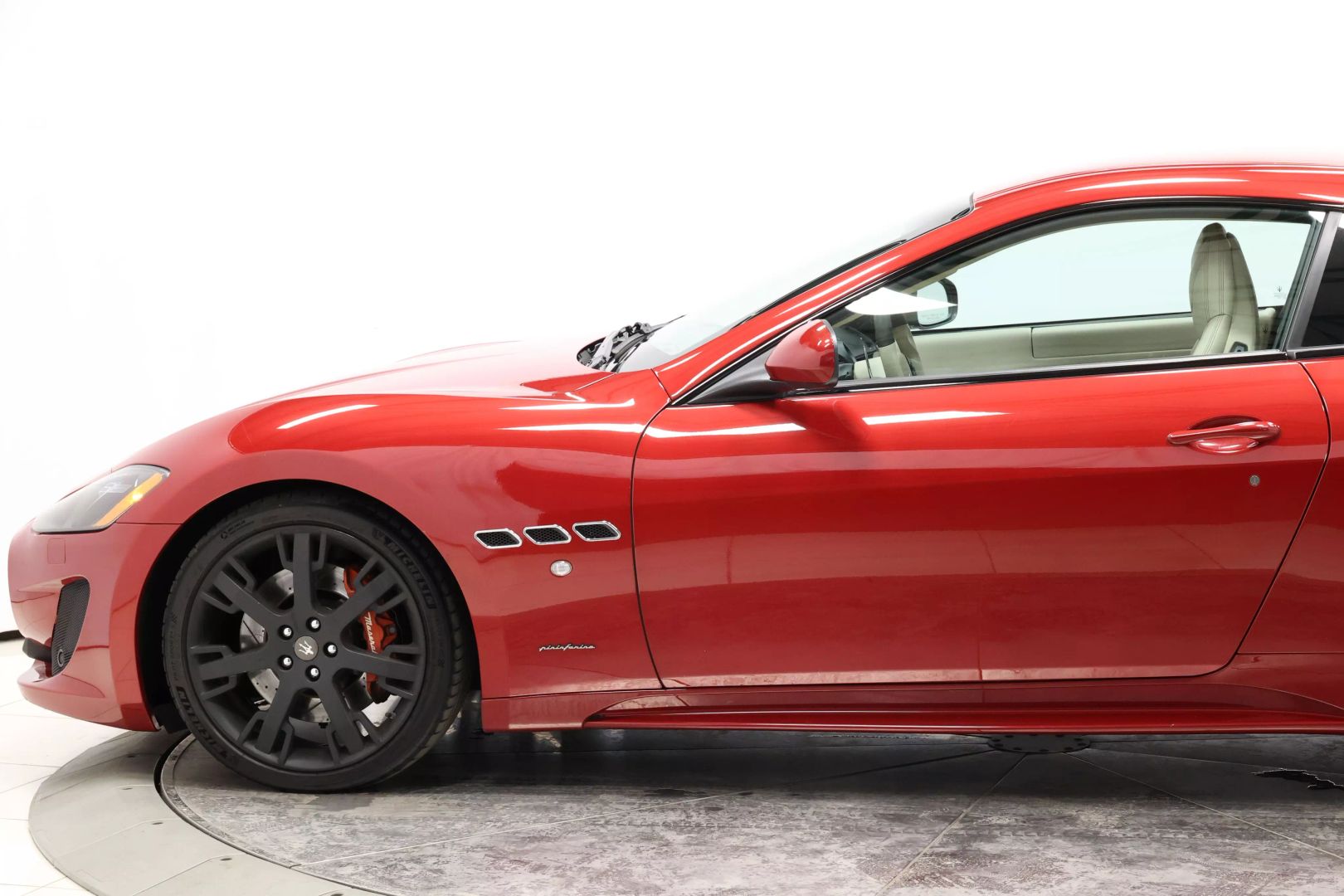 2013 Maserati Granturismo - Image 7