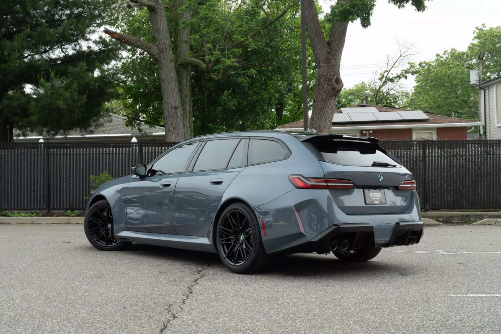 2025 Bmw M5 - Image 21
