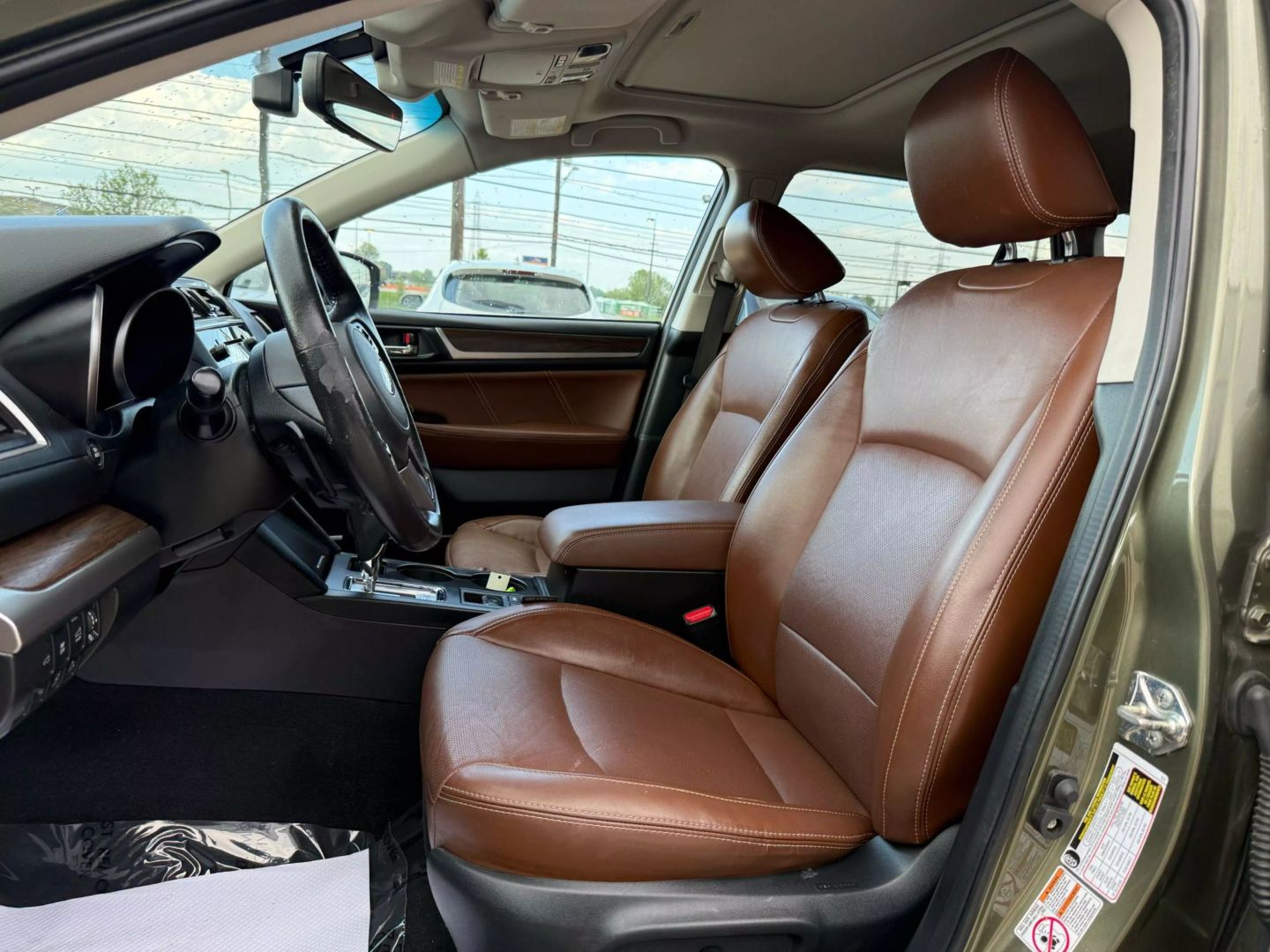2017 Subaru Outback - Image 18