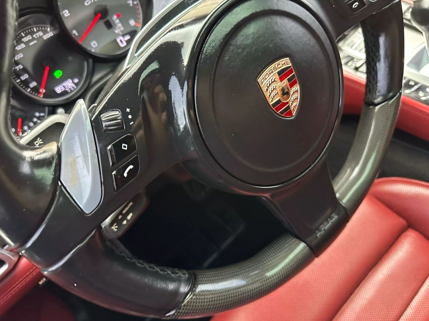 2014 Porsche Panamera - Image 63