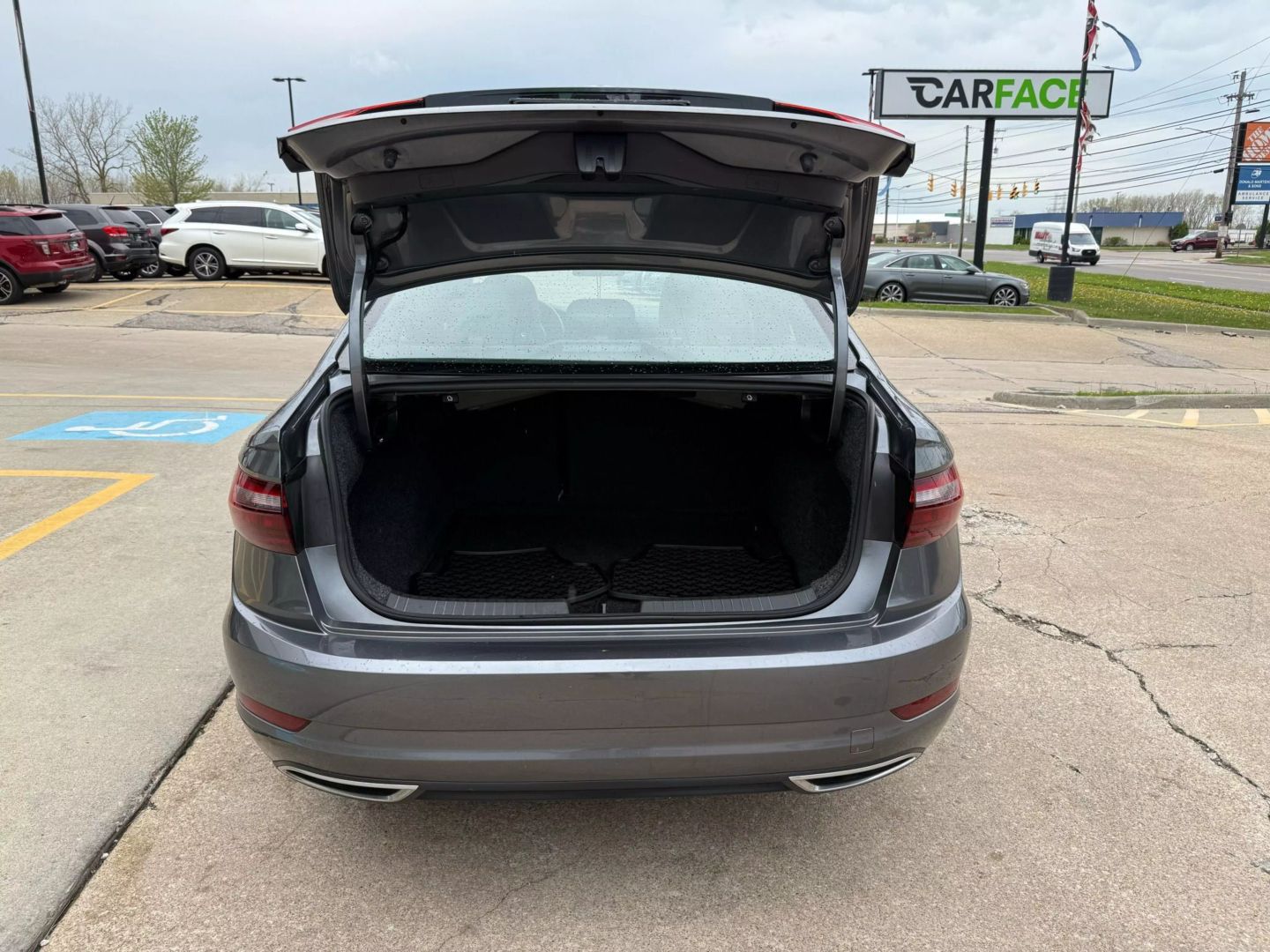 2021 Volkswagen Jetta - Image 11