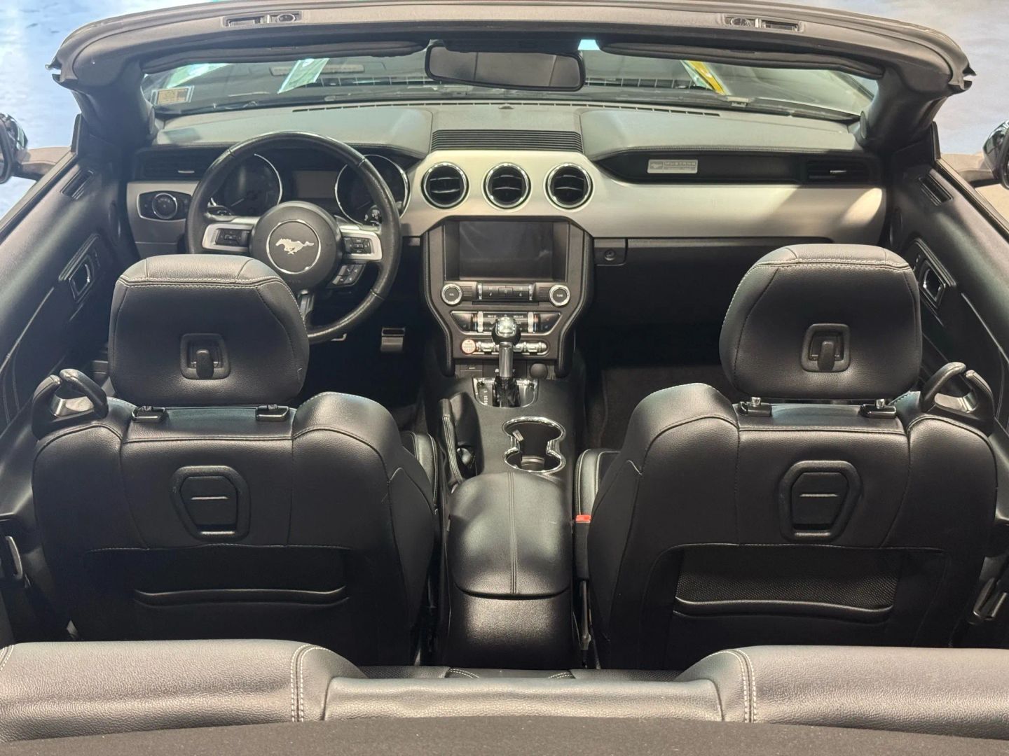 2017 Ford Mustang Gt Premium Convertible 2d - Image 26