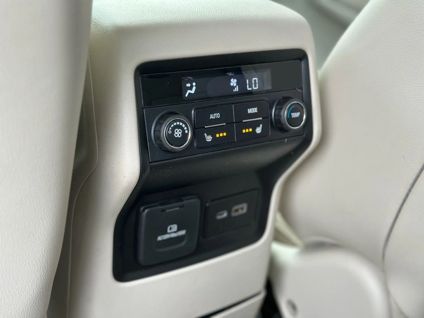 2020 GMC ACADIA SUV V6, 3.6 LITER DENALI SPORT UTILITY 4D