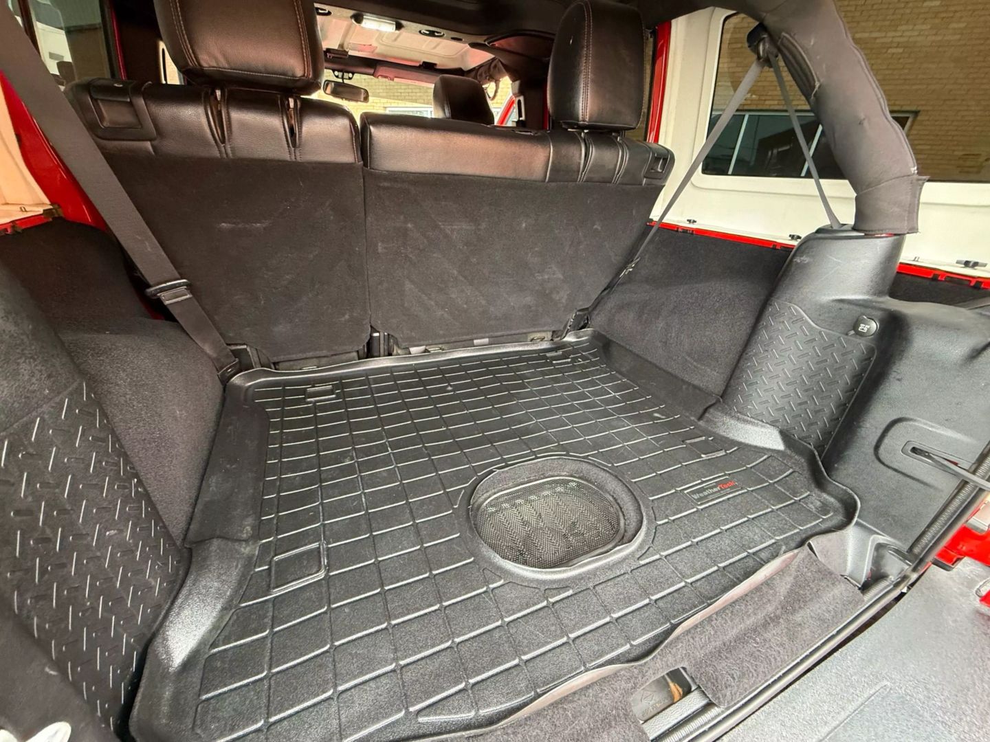 2015 Jeep Wrangler - Image 13