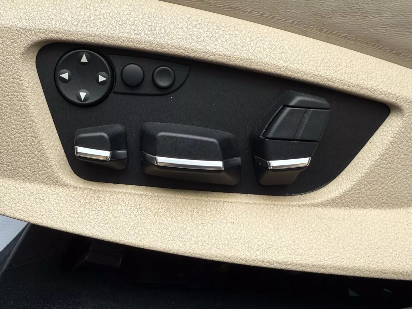 2010 Bmw 7 Series - Image 20